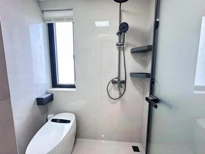 4室2廳1陽臺 紅星天鉑衛(wèi)生間