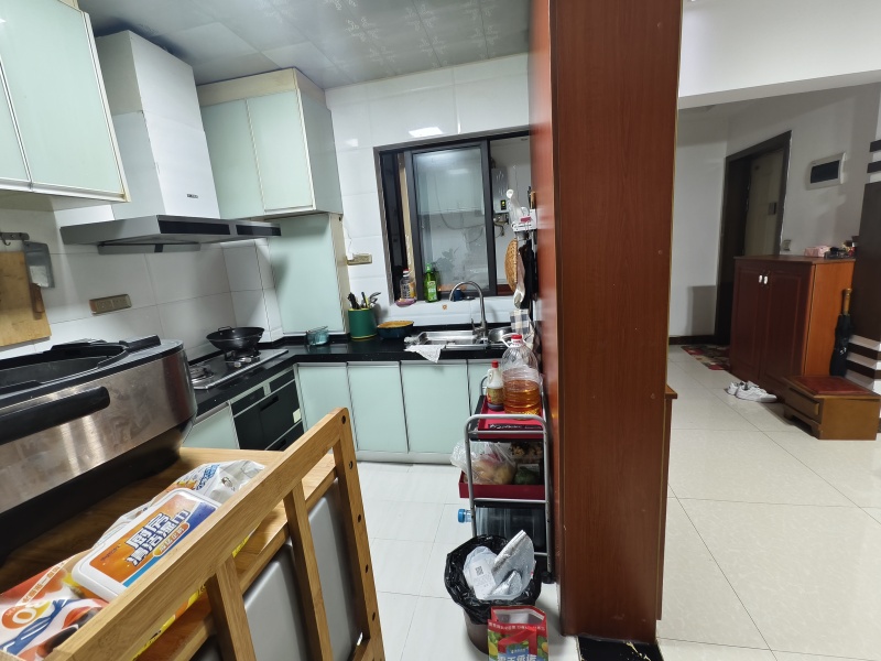 3室2廳1陽臺 春城慧谷A區(qū)廚房