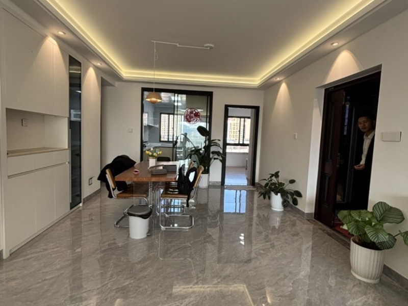 4室2廳 君庭云邸A1地塊餐廳