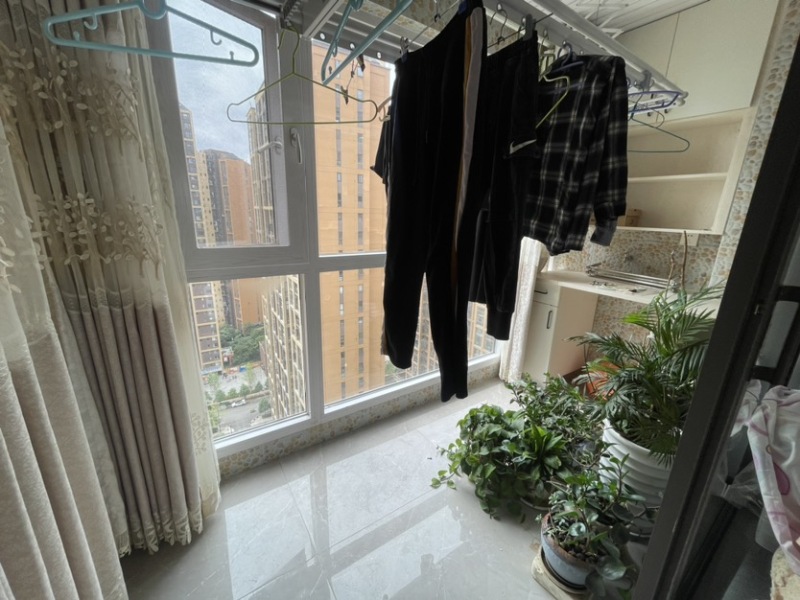 3室2廳1陽臺 保利璽樾璽公館陽臺