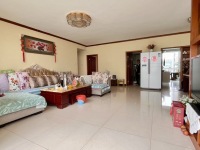 5室2廳2陽臺 云南映象C區(qū)客廳