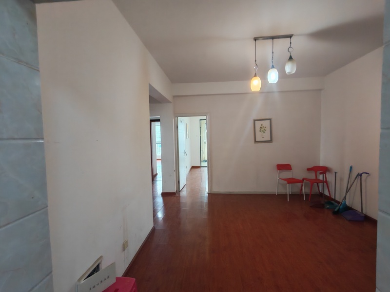 3室2廳2陽臺(tái) 鑫金花園餐廳