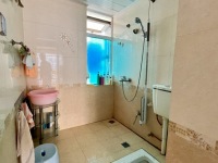 5室2廳2陽臺 云南映象C區(qū)衛(wèi)生間