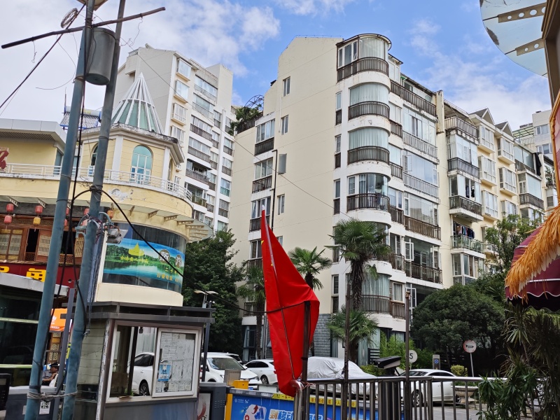 3室2廳1陽臺 理想小鎮(zhèn)其他