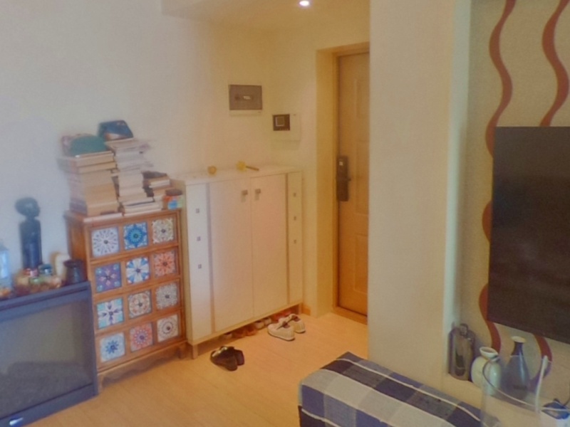 2室1廳1陽(yáng)臺(tái) 時(shí)光俊園門廳