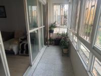 4室2廳1陽(yáng)臺(tái) 警苑小區(qū)陽(yáng)臺(tái)