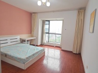 3室2廳2陽臺(tái) 鑫金花園臥室