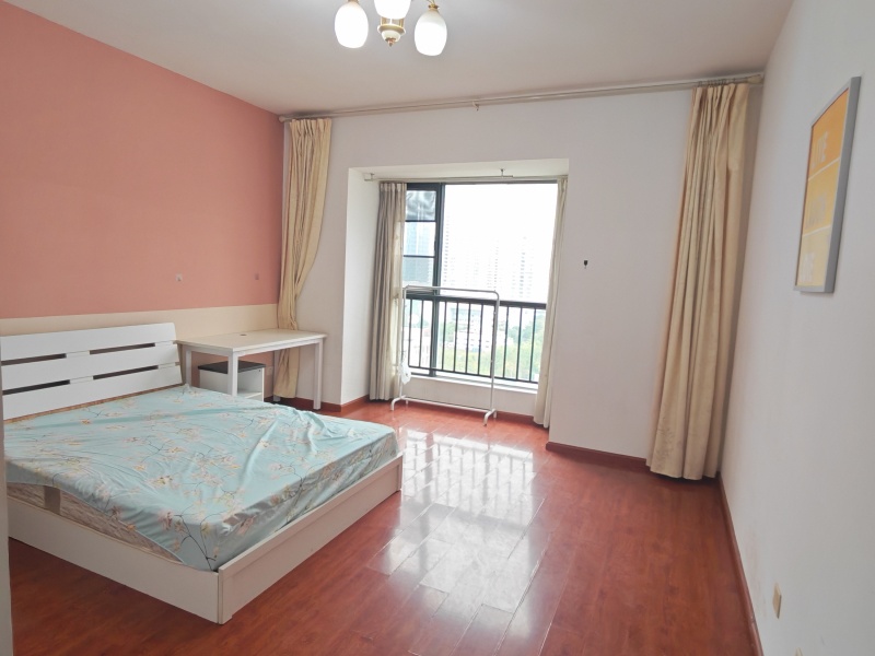 3室2廳2陽臺(tái) 鑫金花園臥室