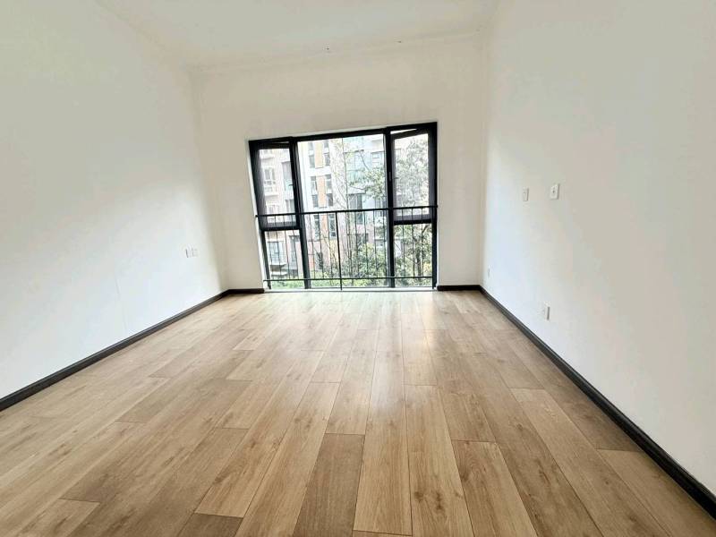 2室2廳2陽(yáng)臺(tái) 滇池衛(wèi)城錦尚臥室