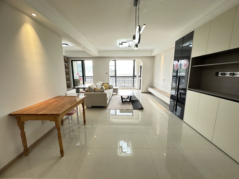 3室1廳1陽臺 大華公園天下時光園客廳