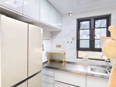 3室2廳1陽臺(tái) 碧桂園春城映象一期