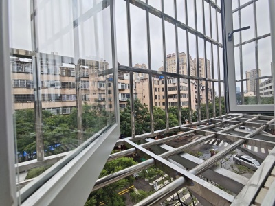 1室1廳 龍泉花園