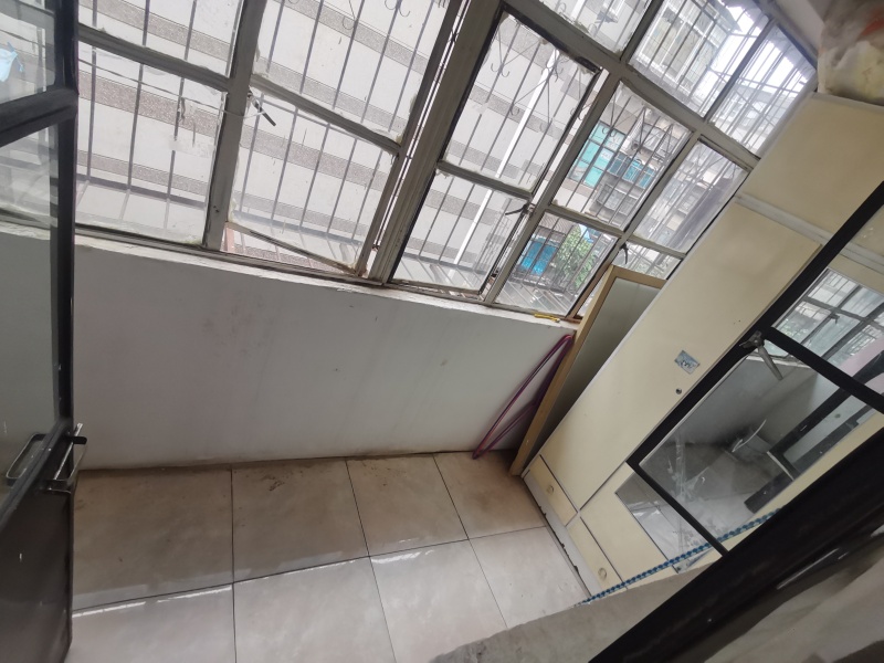 1室2廳1陽(yáng)臺(tái) 正和小區(qū)和順巷陽(yáng)臺(tái)