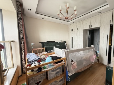 4室2廳2陽臺(tái) 江東境界