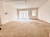 5室2廳1陽臺 上游水岸二期別墅客廳