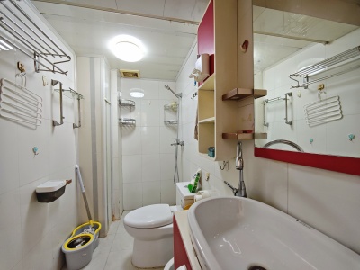 2室2廳2陽臺 世紀(jì)俊園