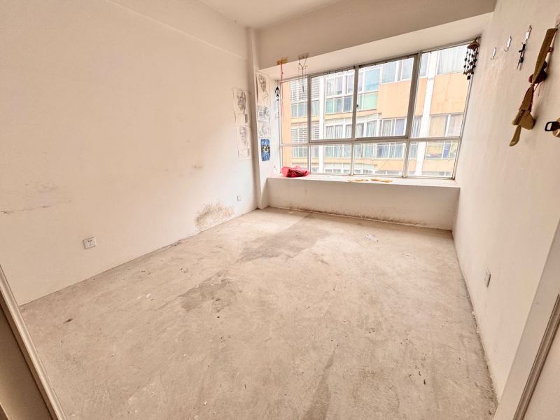 5室2廳1陽臺 上游水岸二期別墅臥室