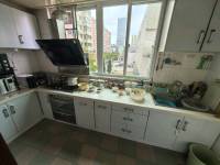 4室2廳2陽(yáng)臺(tái) 集成廣場(chǎng)住宅區(qū)廚房