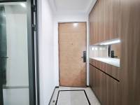 3室2廳2陽臺 中海寰宇天下天譽門廳