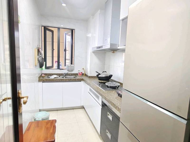 3室2廳1陽臺 恒大名都廚房