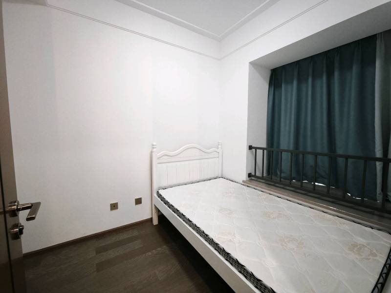 3室2廳2陽臺 中海寰宇天下天譽書房