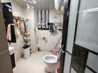 3室2廳2陽臺(tái) 東驤神駿二期衛(wèi)生間