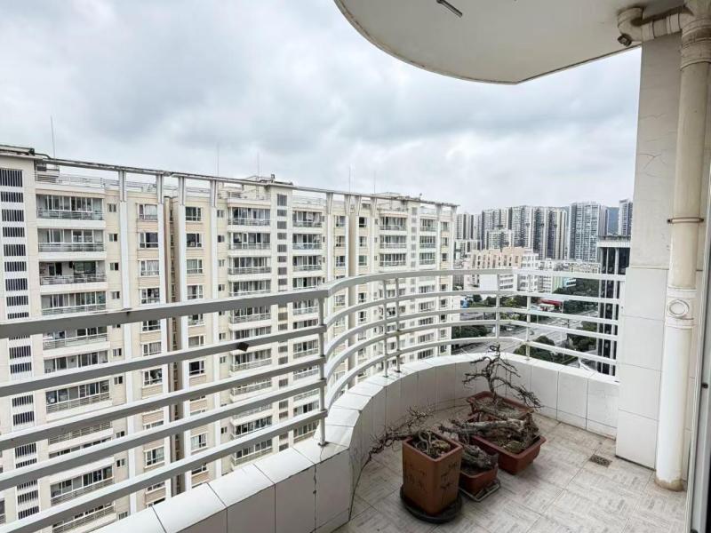 4室2廳2陽臺 江東耀龍康城陽臺