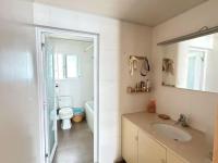 4室2廳2陽臺 江東耀龍康城衛(wèi)生間