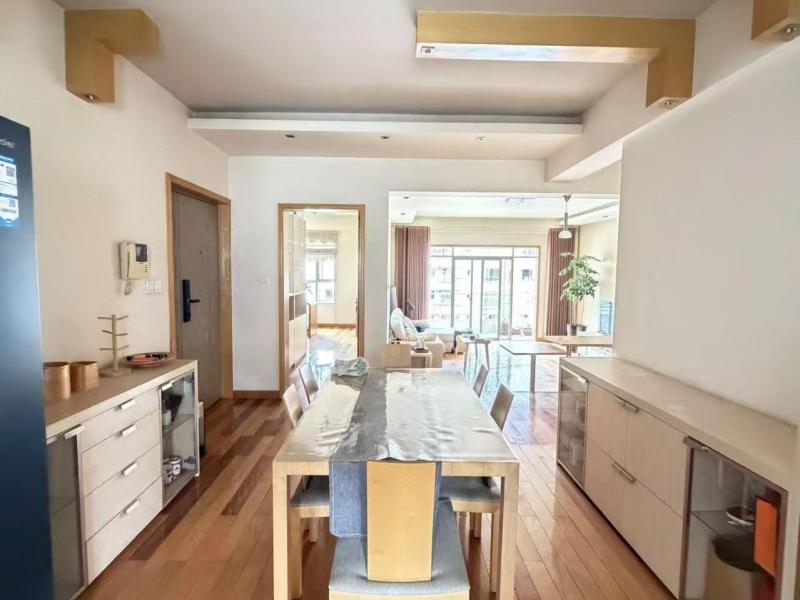 4室2廳2陽臺 江東耀龍康城餐廳