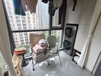 4室2廳2陽(yáng)臺(tái) 招商雍和府二期陽(yáng)臺(tái)