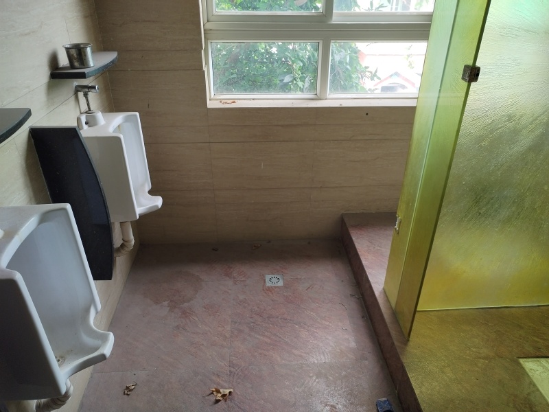 5室3廳3陽(yáng)臺(tái) 金色維也納花園別墅衛(wèi)生間