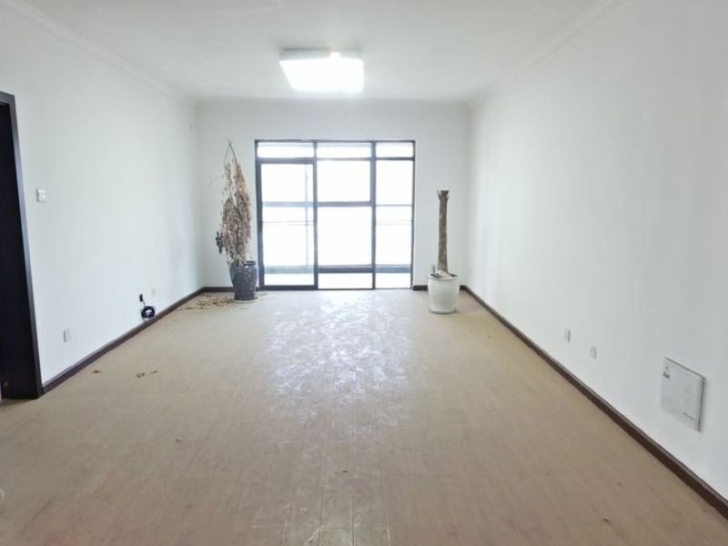 3室2廳3陽臺 潤城一區(qū)VR看房