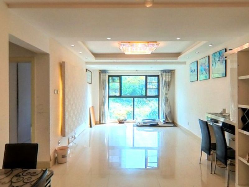 2室2廳2陽(yáng)臺(tái) 天怡峰景VR看房