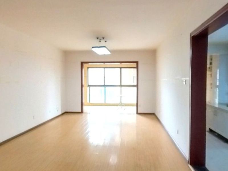 4室2廳2陽臺 濱江俊園一期VR看房