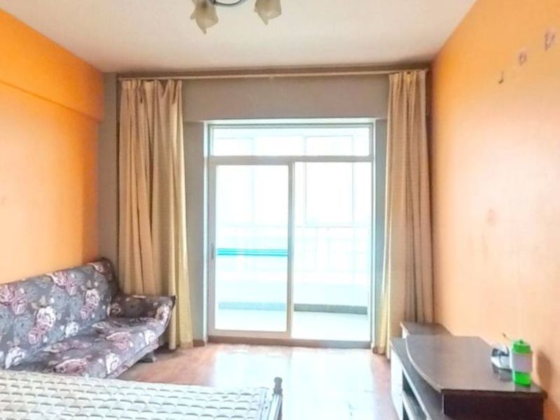 1室1廳1陽臺 華龍人家VR看房