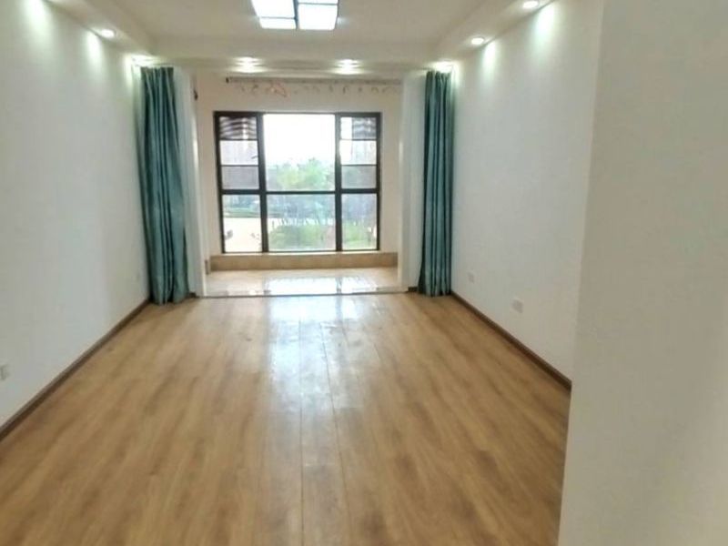 3室2廳1陽(yáng)臺(tái) 紅星天鉑VR看房