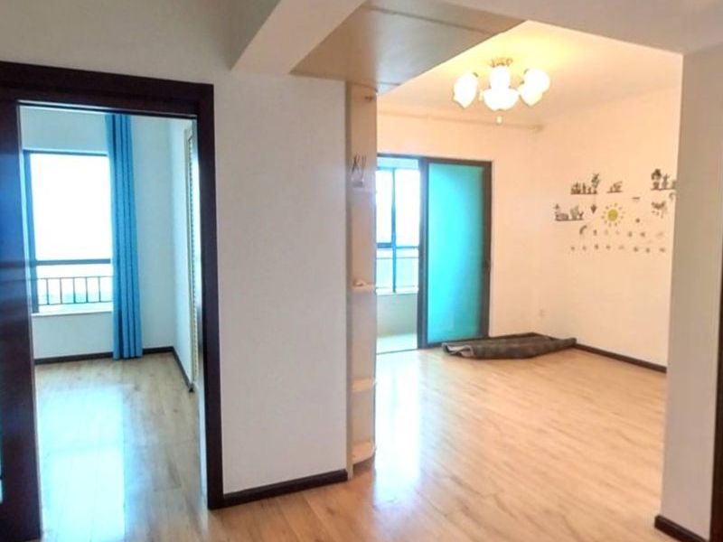 2室2廳1陽臺(tái) 金域緹香VR看房