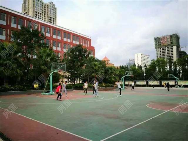 昆明市第五中学图片