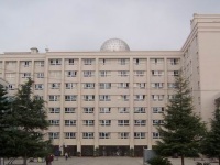 昆明第十中學(xué)白塔校區(qū)圖片