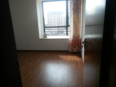 3室2廳1陽(yáng)臺(tái) 萬(wàn)彩城二期