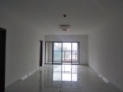 4室2廳2陽臺(tái) 金尚俊園二期