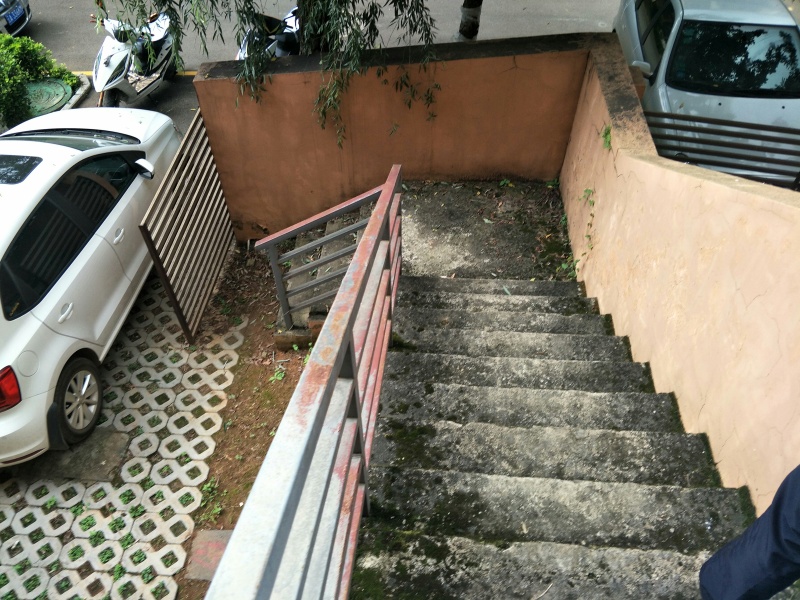 5室3廳3陽臺 云大知城一期別墅客廳