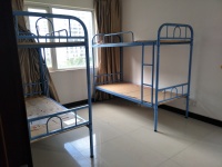 4室2廳2陽(yáng)臺(tái) 世紀(jì)城雅春苑臥室