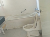 1室2廳2陽臺(tái) 春之城衛(wèi)生間