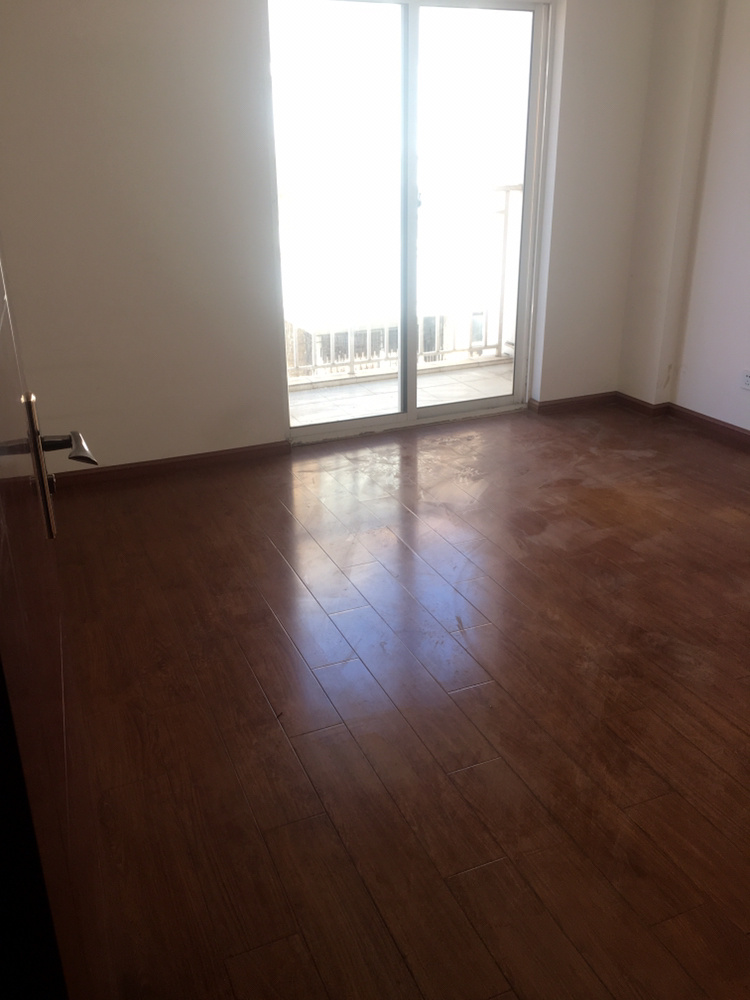 5室2廳 上游水岸一期別墅臥室