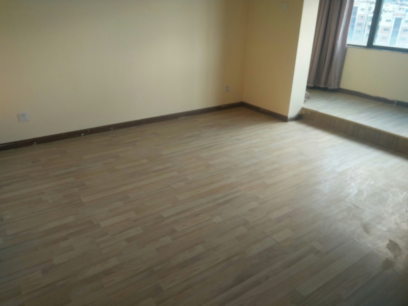 3室2廳1陽臺 金實小區(qū)臥室