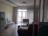 1室2廳2陽臺(tái) 春之城門廳