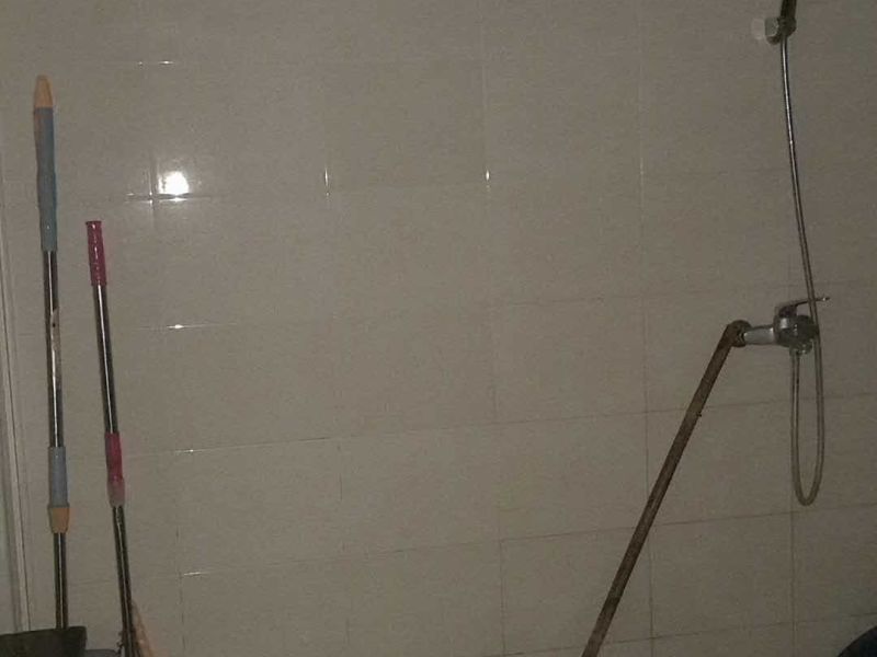 3室2廳2陽(yáng)臺(tái) 世紀(jì)城玉春苑衛(wèi)生間