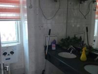 4室2廳2陽(yáng)臺(tái) 匯都國(guó)際一期衛(wèi)生間