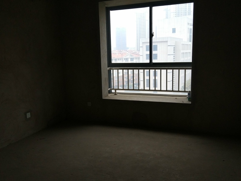 5室2廳2陽臺(tái) 滇池源居臥室